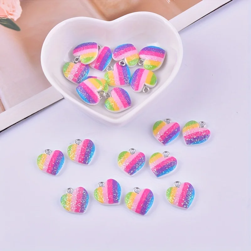 10 Stück bunte Herz-Harz-Anhän – Resin Art Hanging Bewertung und Preis