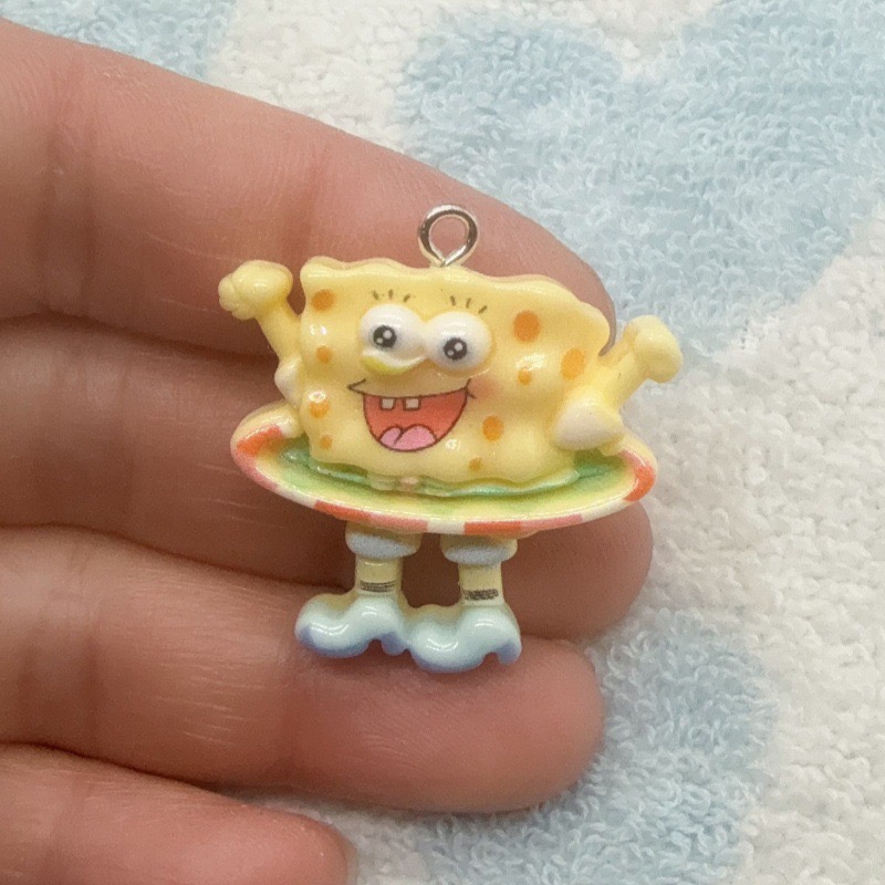 10 Stück Cartoon-Harzanhänger, – Resin Art Hanging Bewertung und Preis