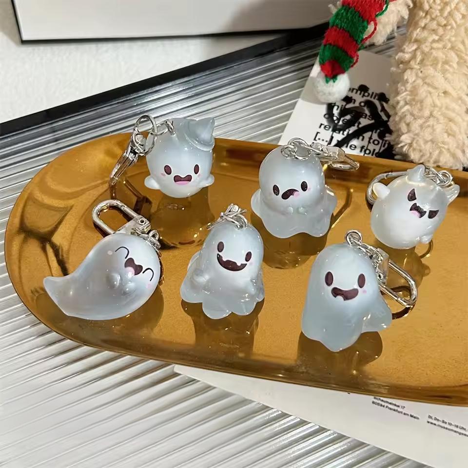 Halloween Geister-Schlüsselanh – Resin Art Hanging Bewertung und Preis